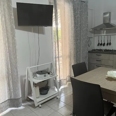Holiday home Villettaletregi